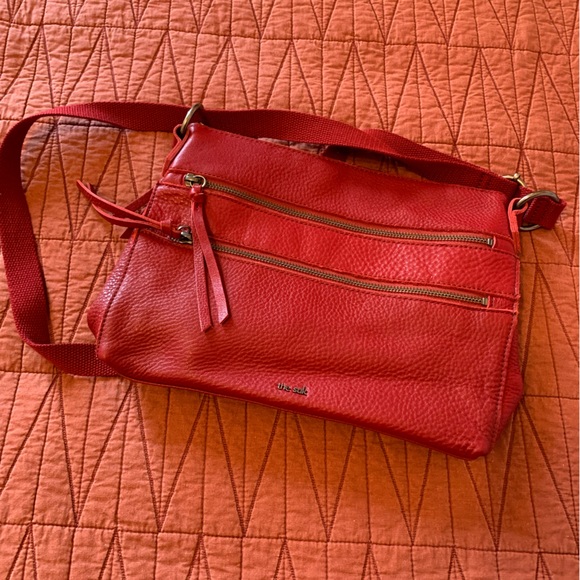 The Sak Bags The Sak Red Leather Crossbodyshoulder Bag Zippers Euc